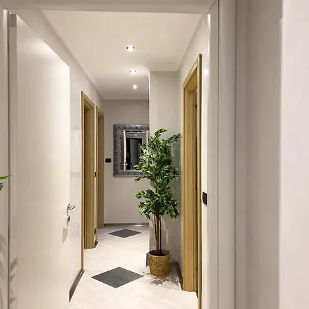 Sofia 4*