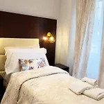 Sofia 게스트하우스 4*